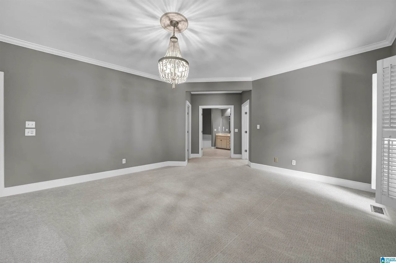 1809 INDIAN CREEK CIR