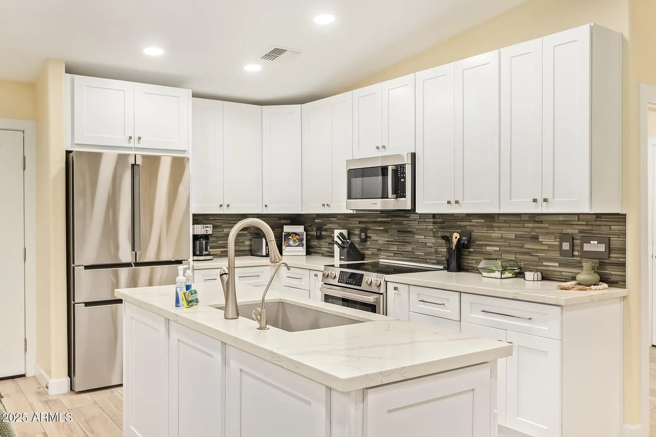 5839 E VOLTAIRE Avenue, Scottsdale