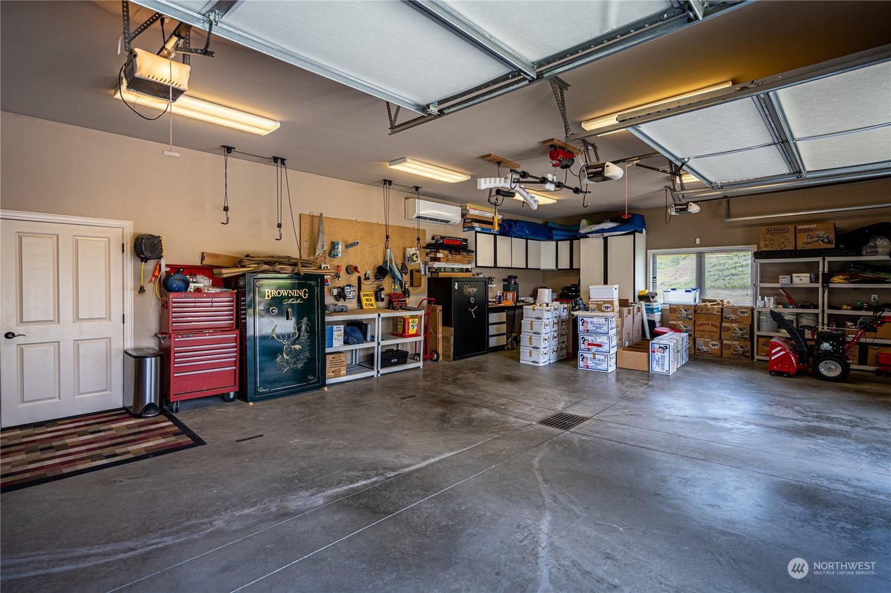 270 Bene Vista Ln
