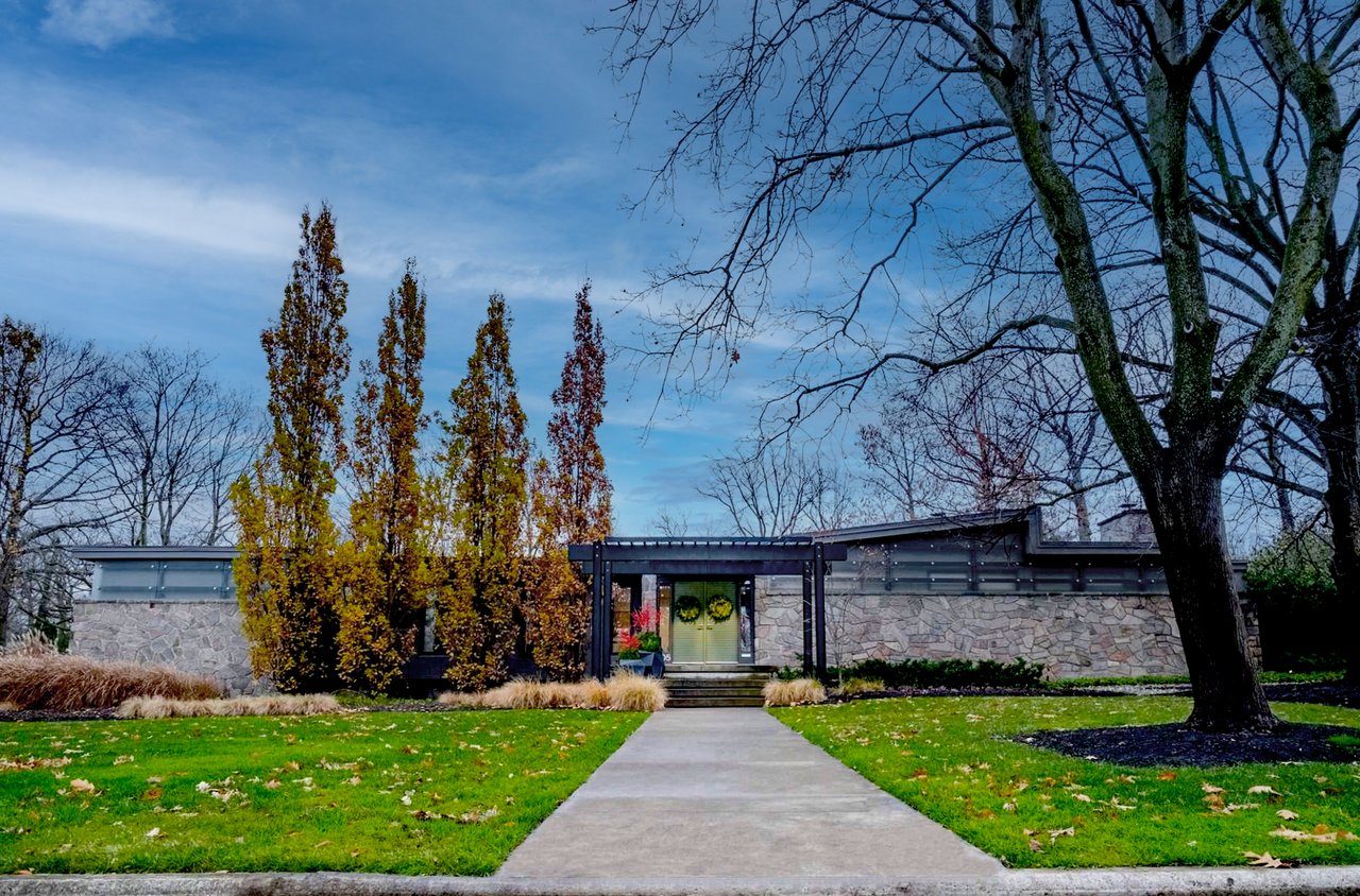 Inspiring MCM Residence