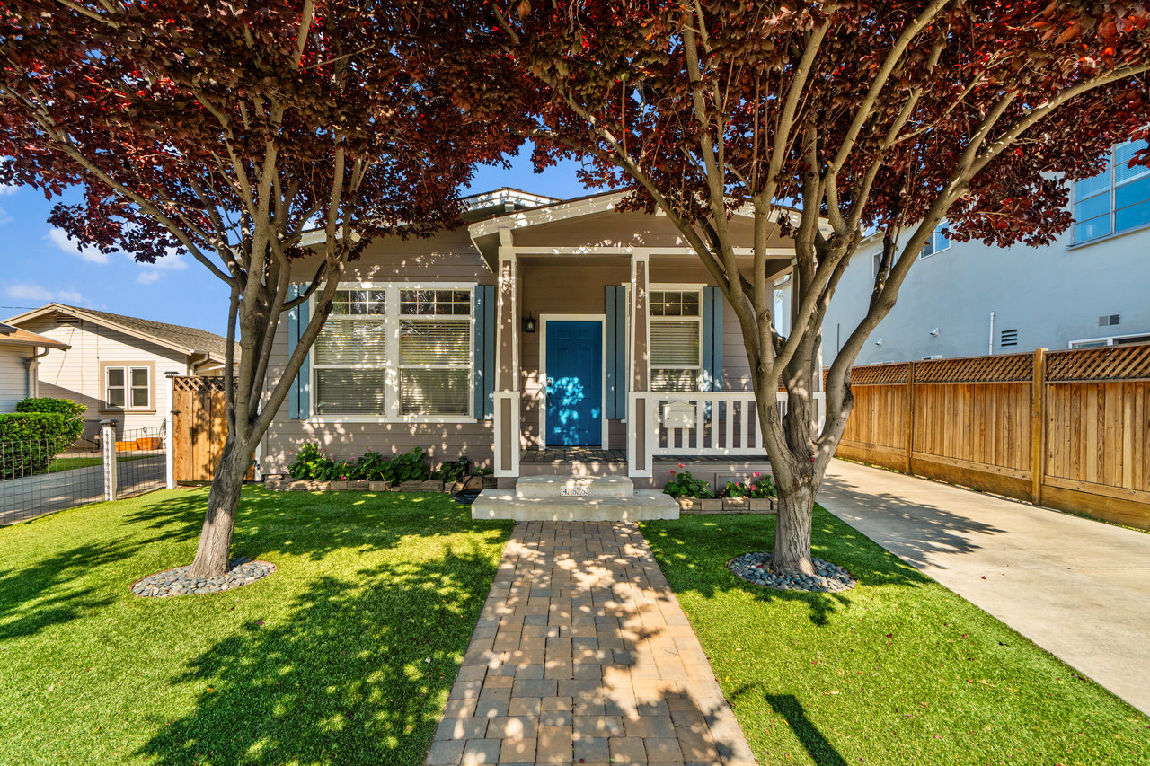 458 Laswell AVE