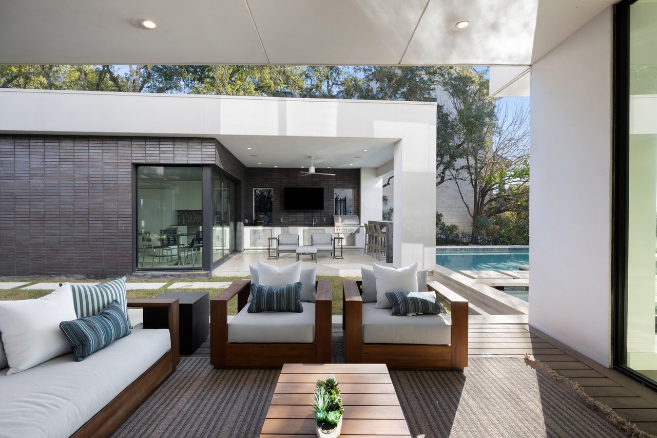 Christie's Masterpiece Living