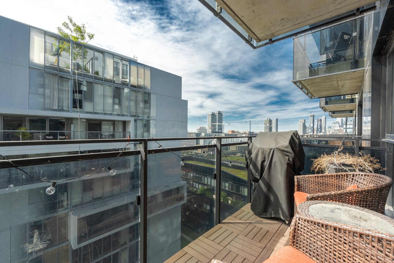 51 Trolley Cres #1206