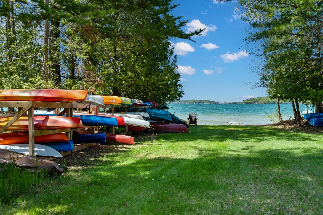 Wildwood Condo, Walloon Lake
