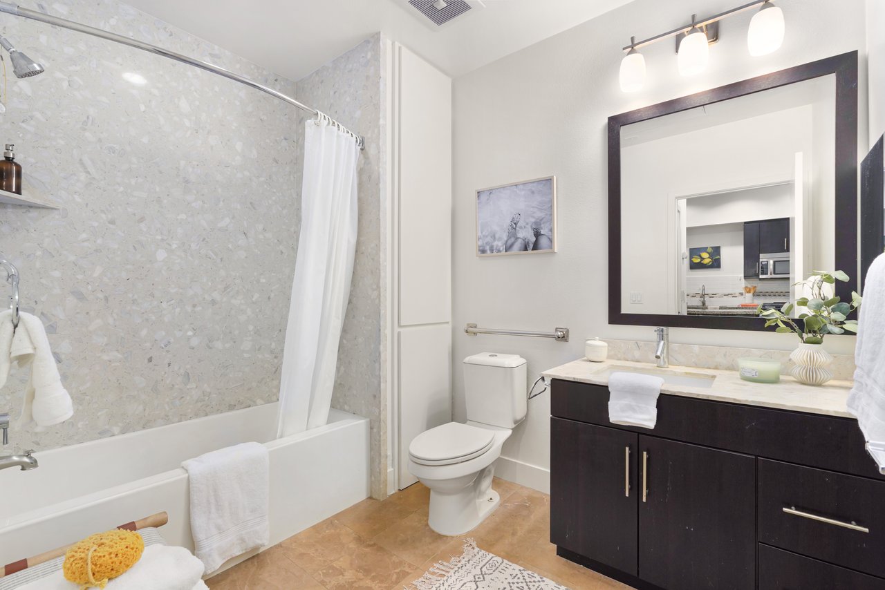2nd bathroom