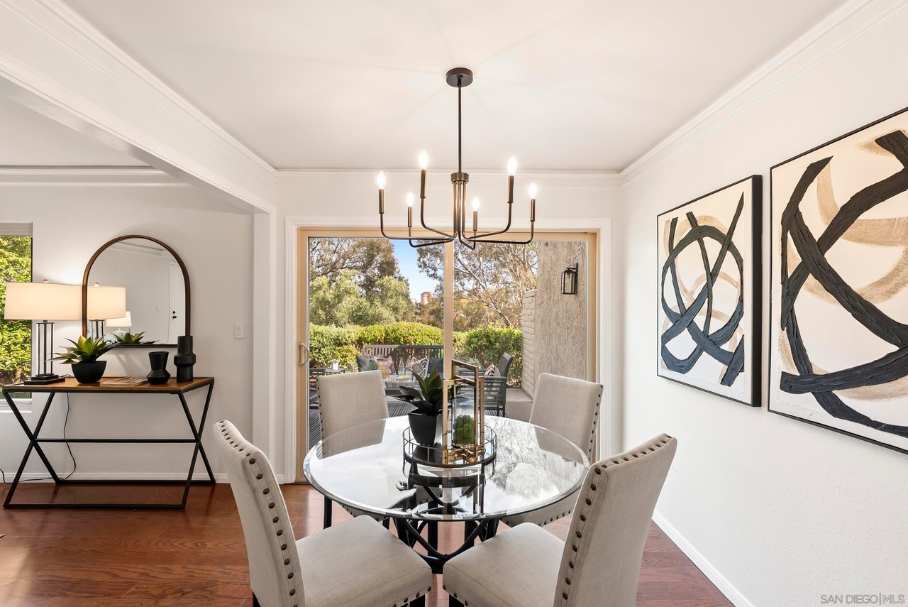 8871 Caminito Primavera, La Jolla, CA 92037