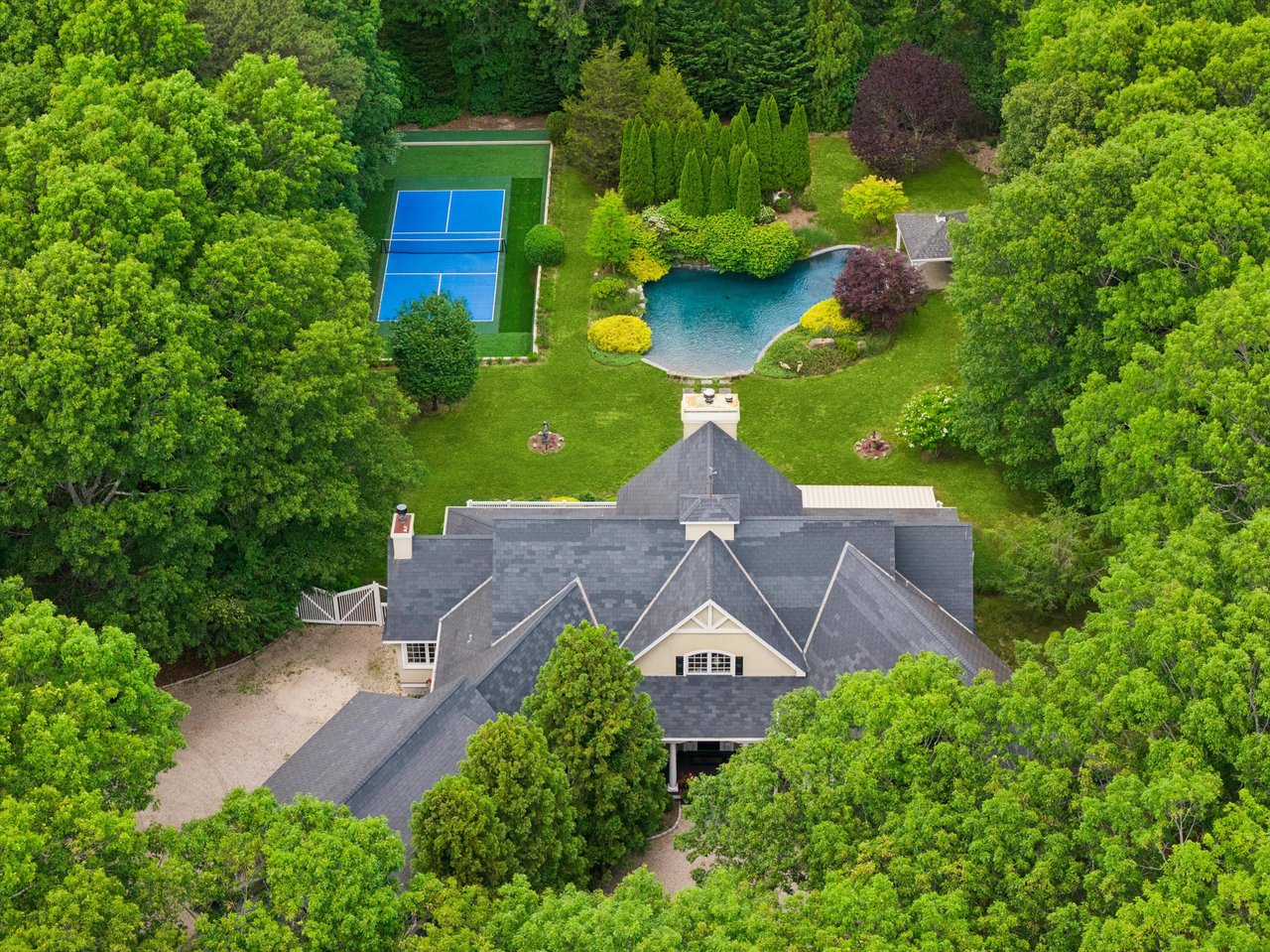 74 Hands Creek Road