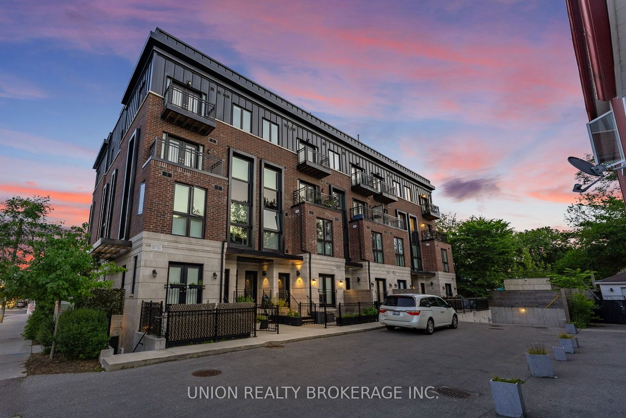 100 Coxwell Ave, Townhouse 14