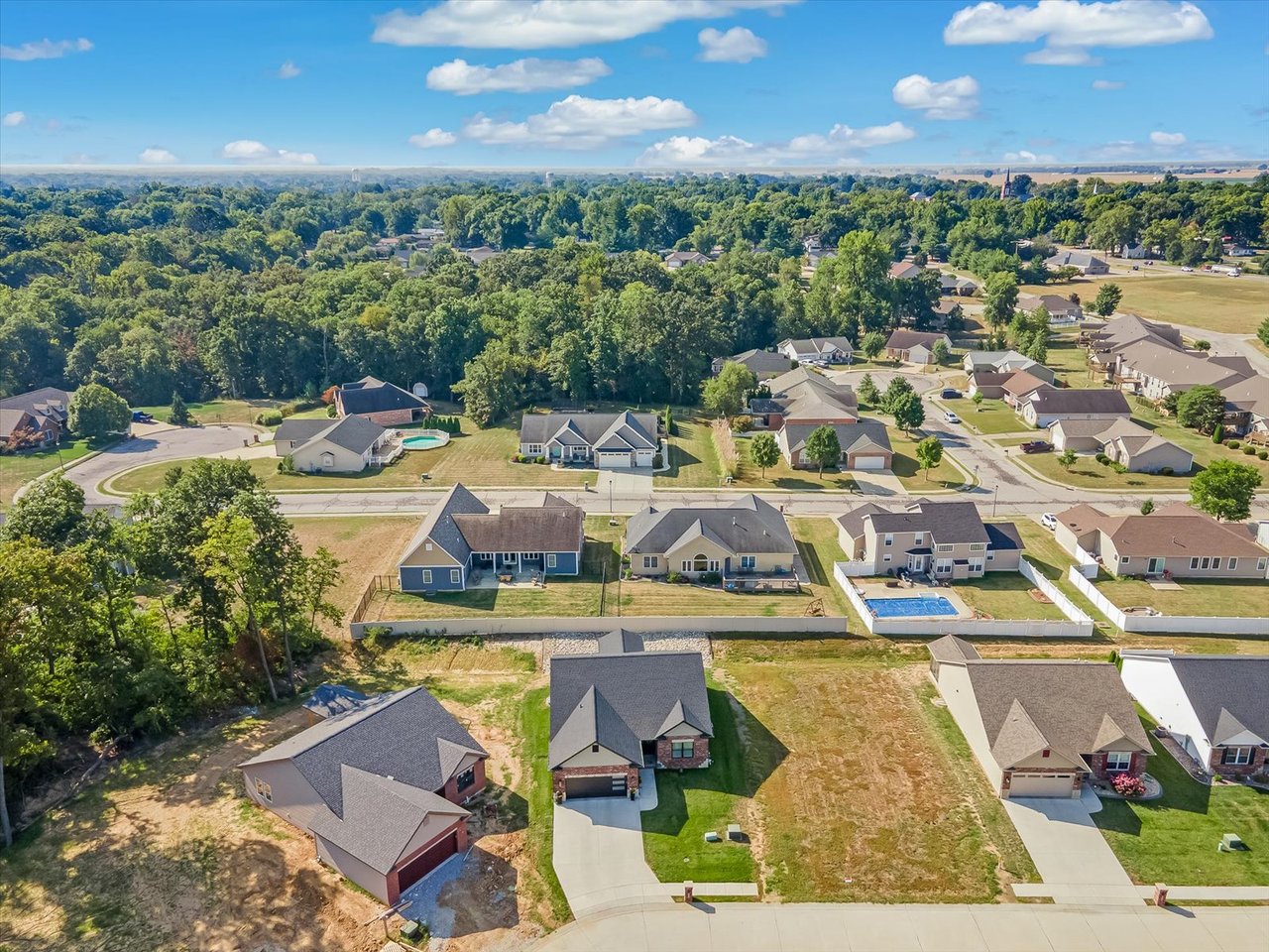 Contemporary Freeburg Villa on a Quiet Cul-de-Sac: 428 Firestone Street