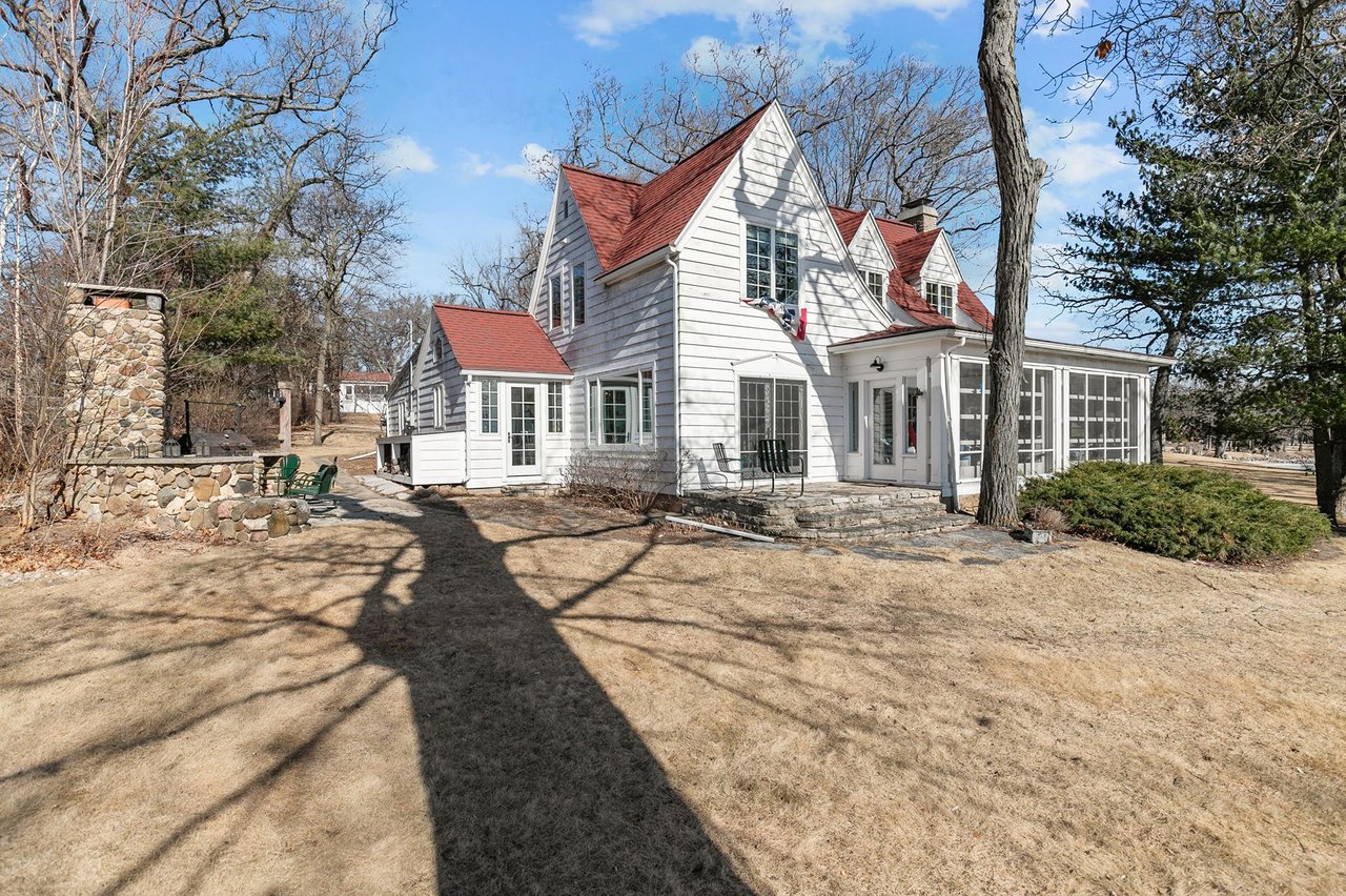 W1181 Illinois Avenue