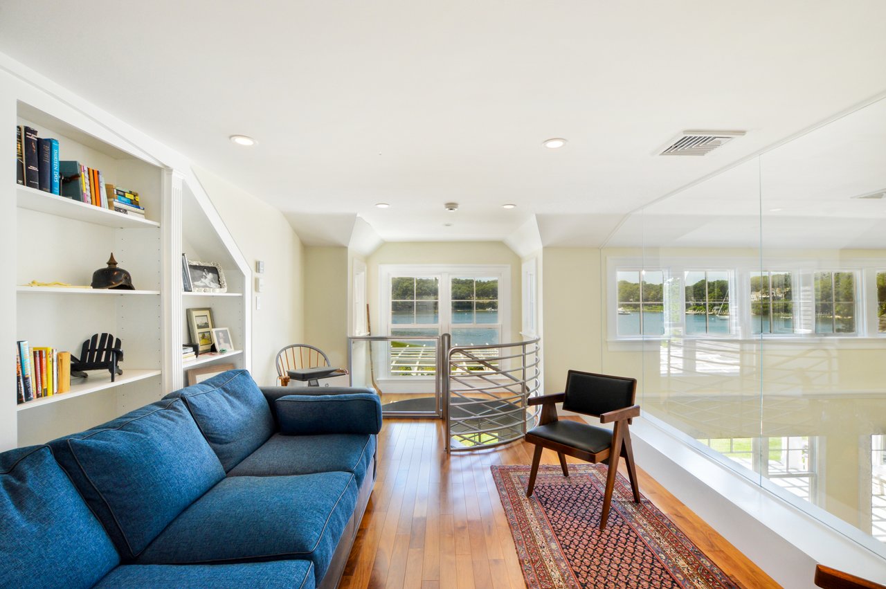 Exquisite Waterfront Estate on Oyster Harbors