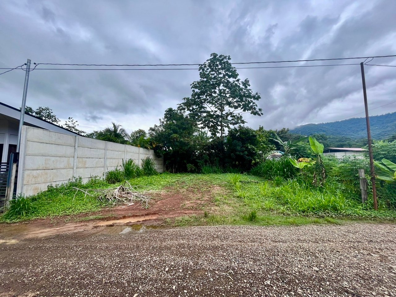 Lot in Uvita, Walking Distance to Amenities