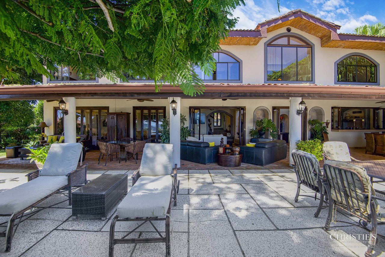 Casa Nacar: Ocean View Private Luxury Retreat Near World-Class Golf & Marina