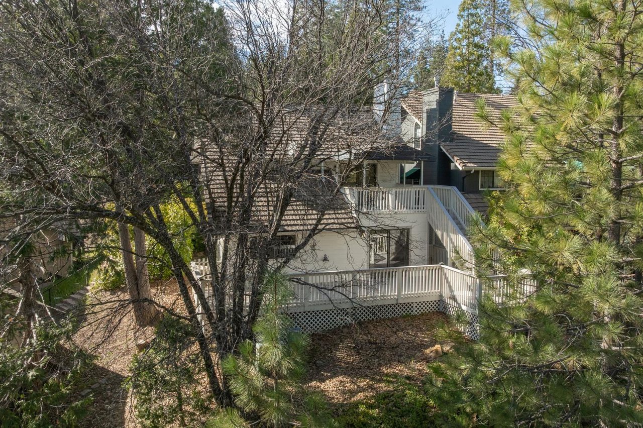 50850 Smoke Tree Trl, 