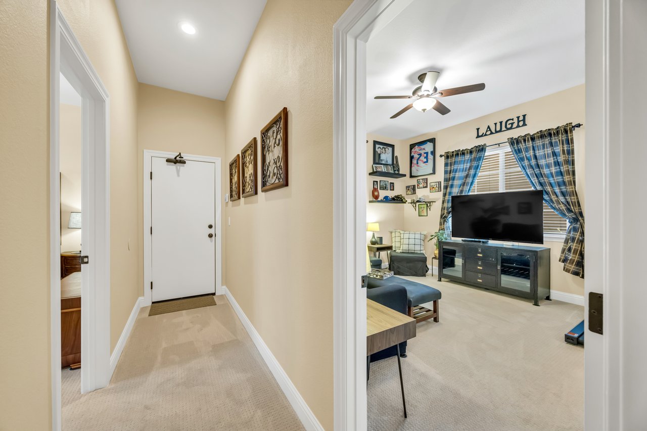 4040 Borderlands Dr