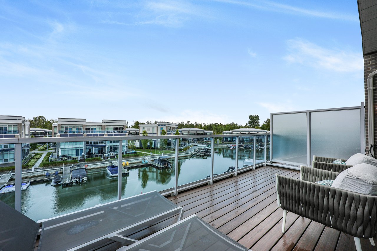 Ferretti Waterfront Townhome