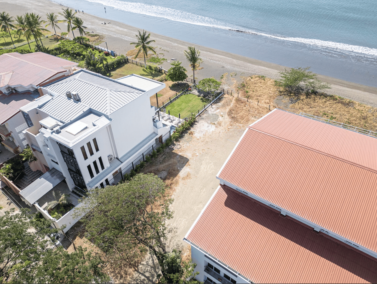 Titled Beachfront Lot Playa Potrero - Dream Home Site