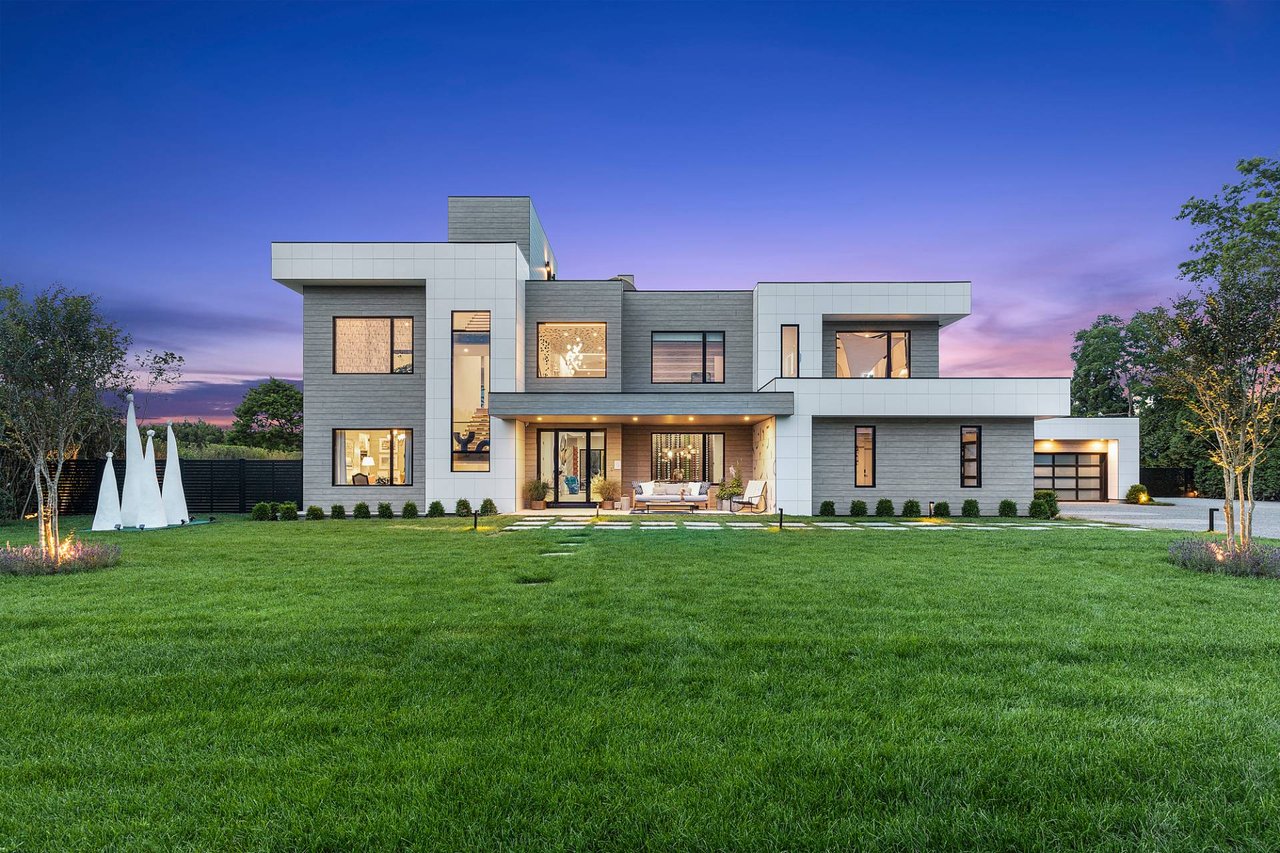 279 Mitchell Ln