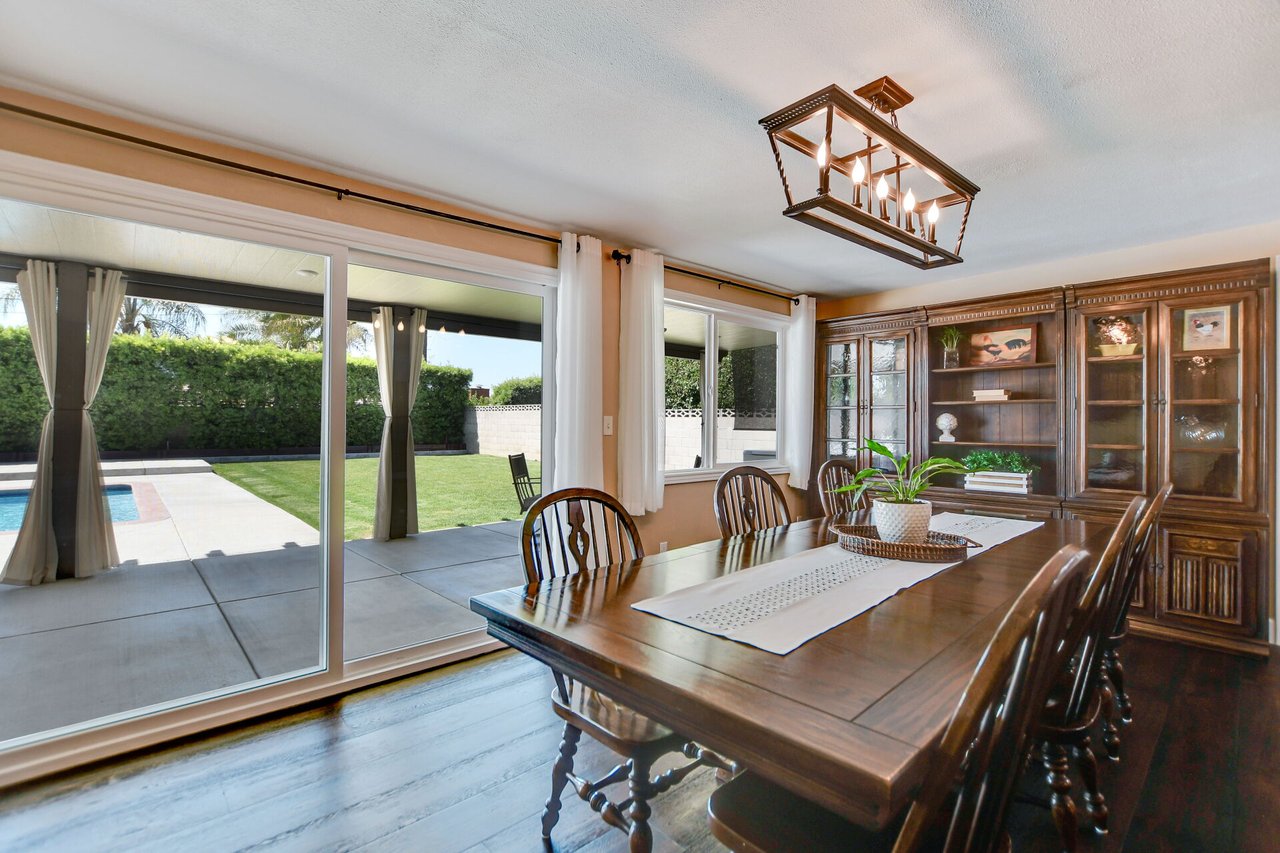 1298 Oak Ridge Drive