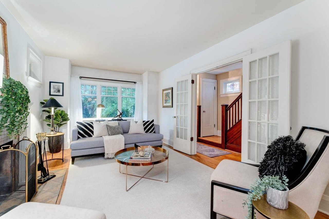 89 Glenmore Rd
