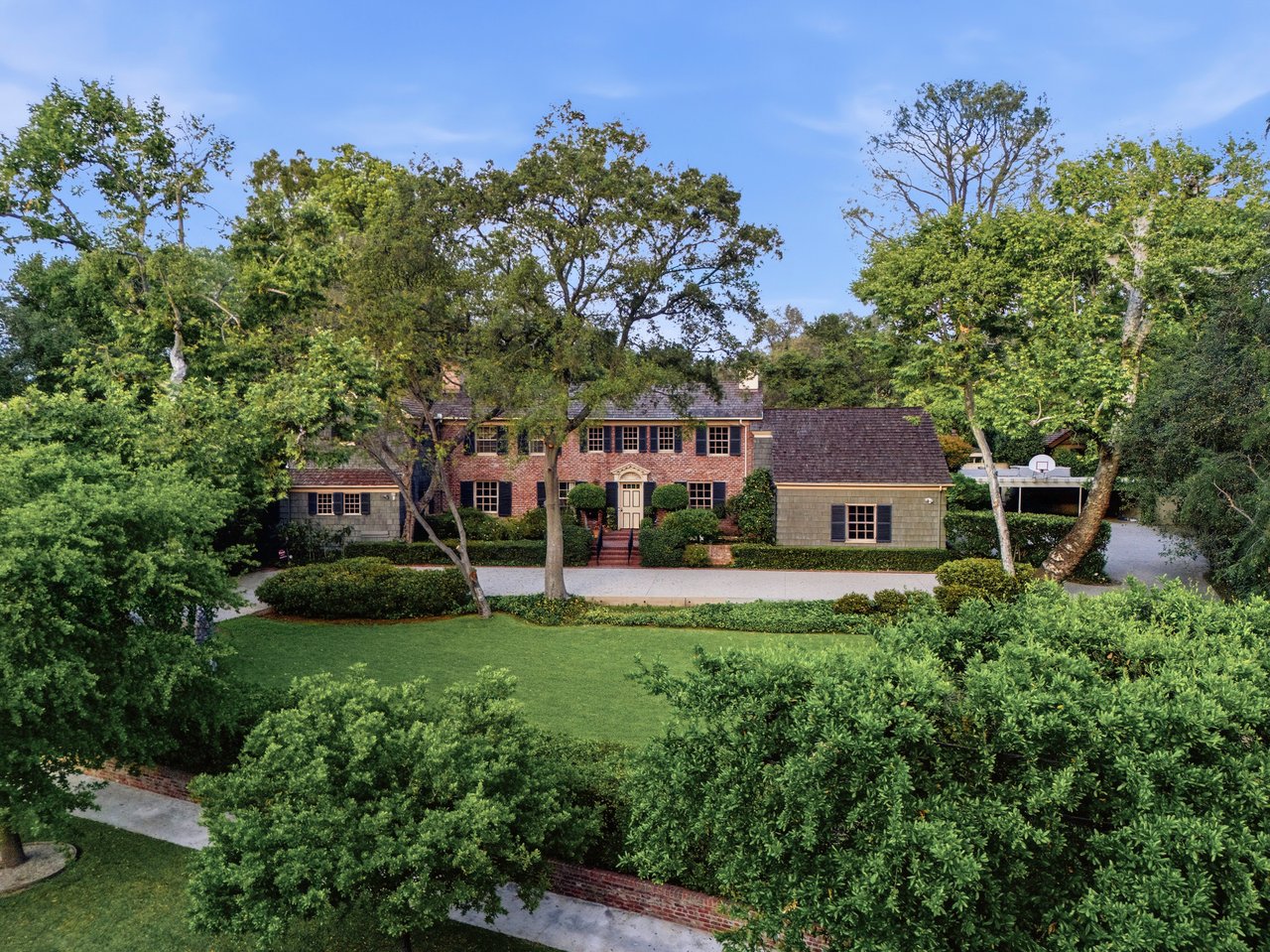 San Marino | Exclusive, Private Listing