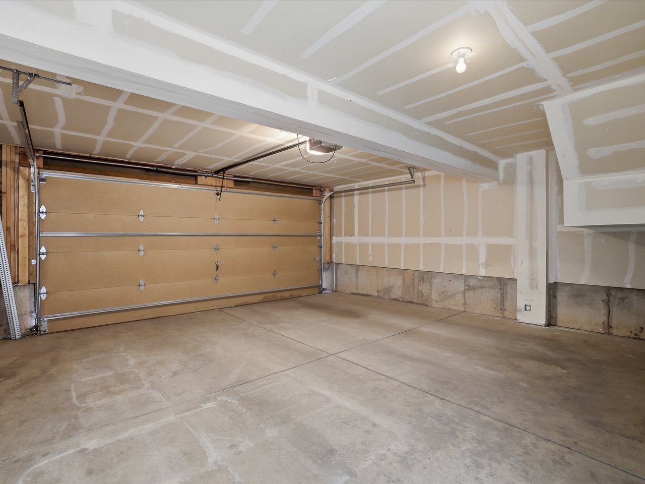 2237 Stepping Stones Way B