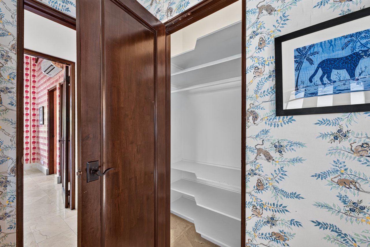16 Calle La Ronda | Renovated Three-Bedroom Home Steps from Playa Danta