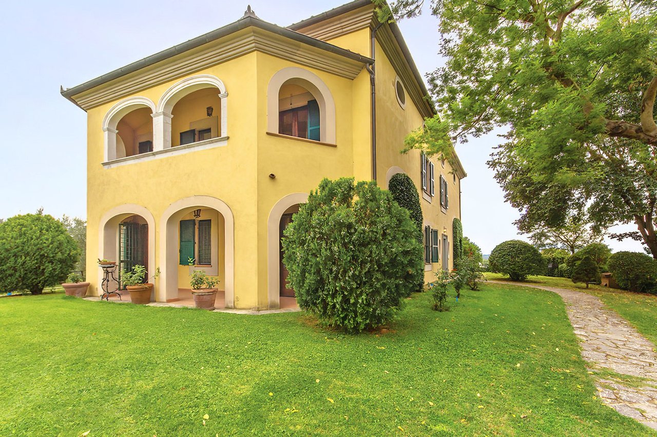 Elegant Villa with Panoramic View