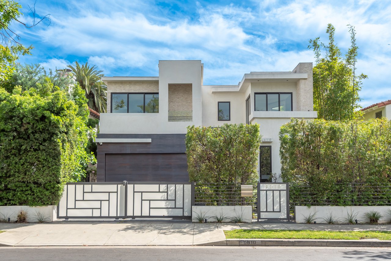 6610 Maryland Dr.