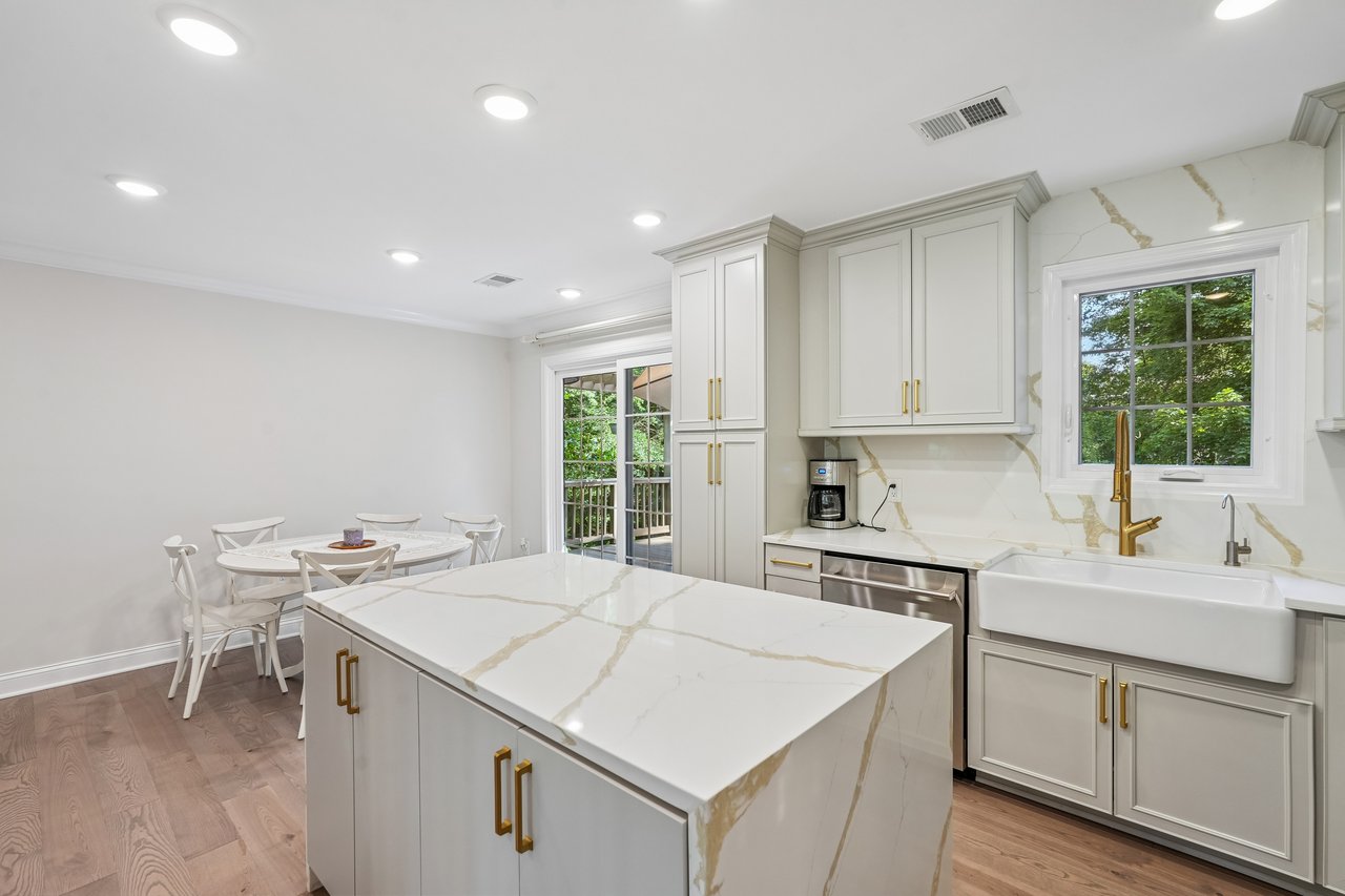 12 Parker Place
