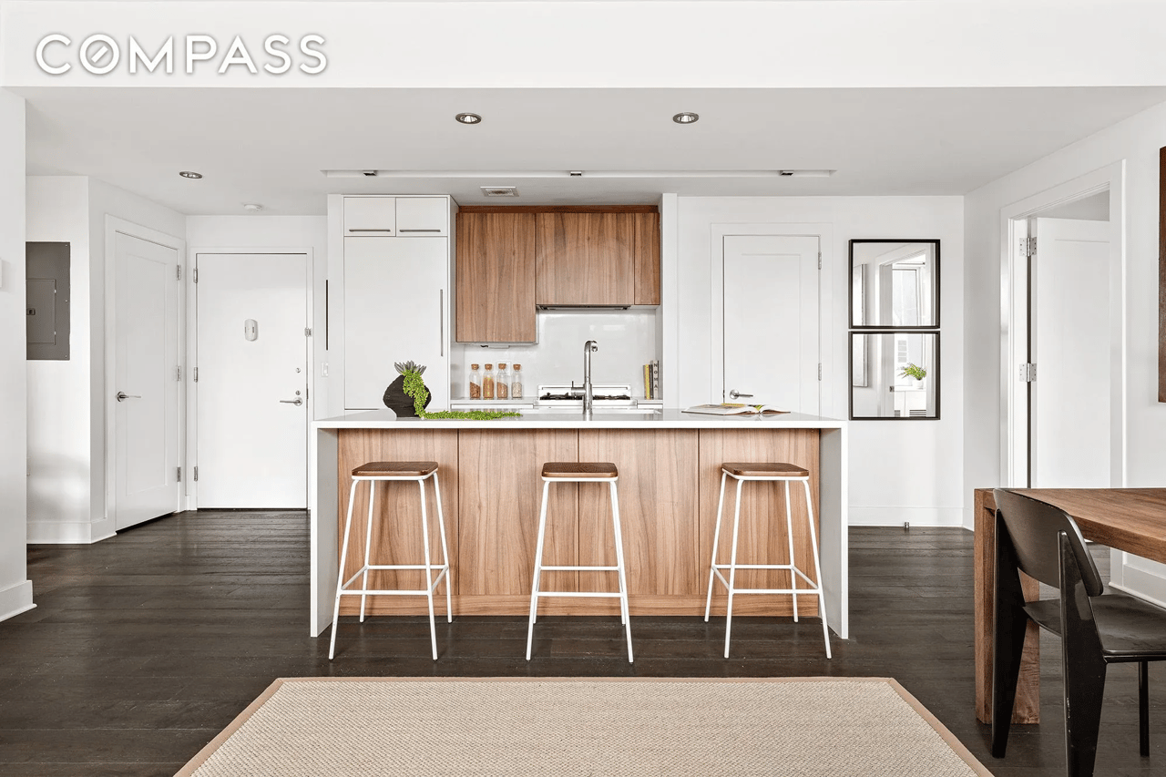 212 North 9th St #3F