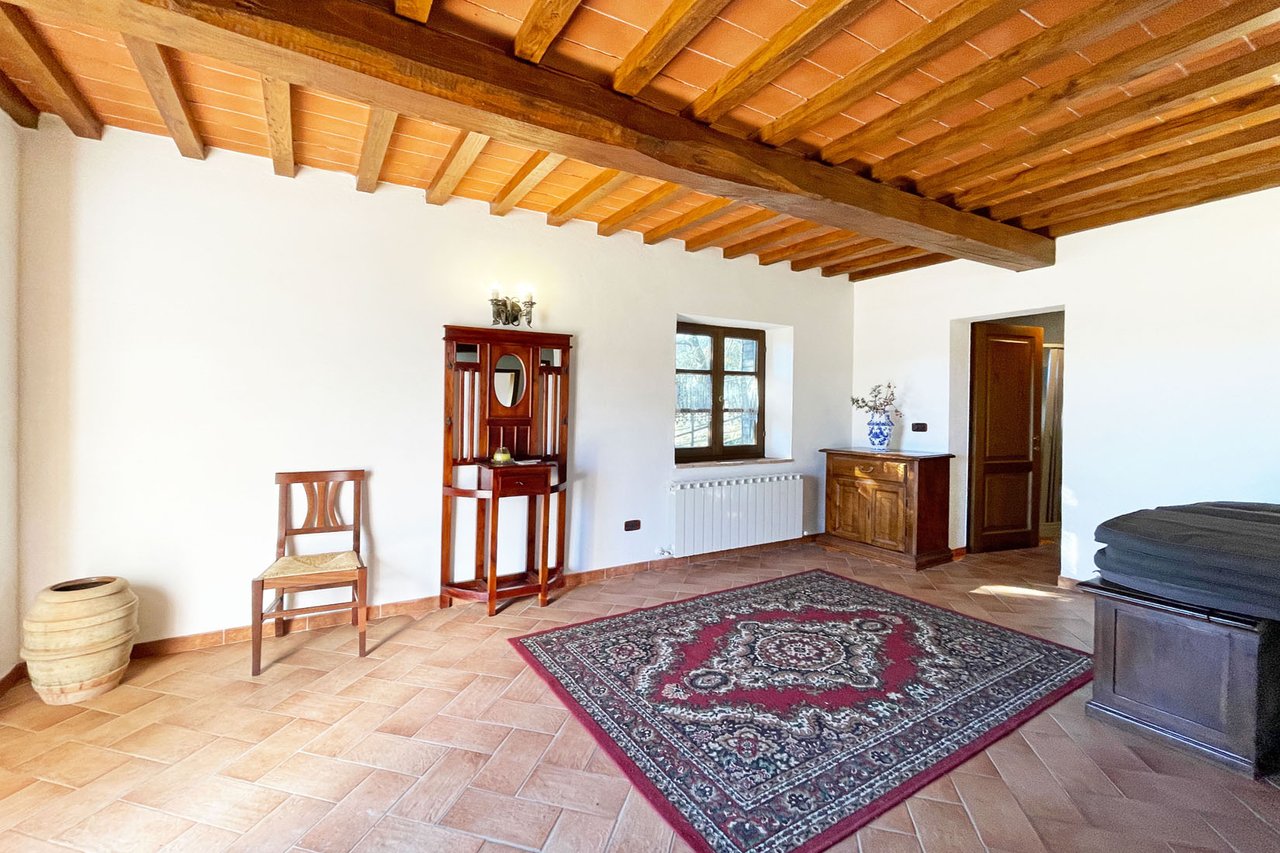 A Charming Stone Farmhouse for Sale in Radicofani