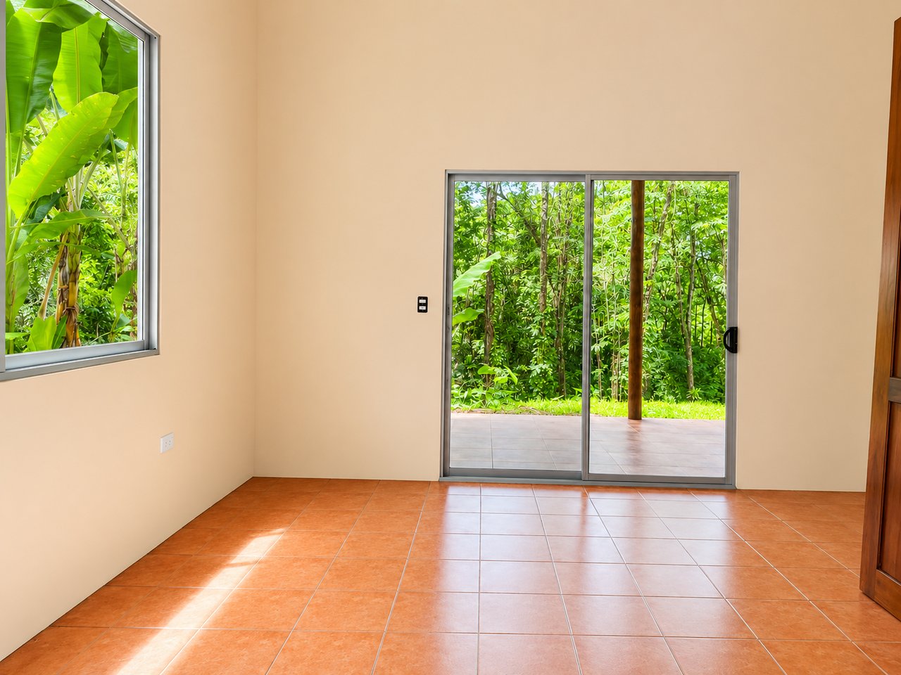 Fire Sale Investment Opportunity in Jardines del Morete | 2 Bed | 2 Bath Home with River Access