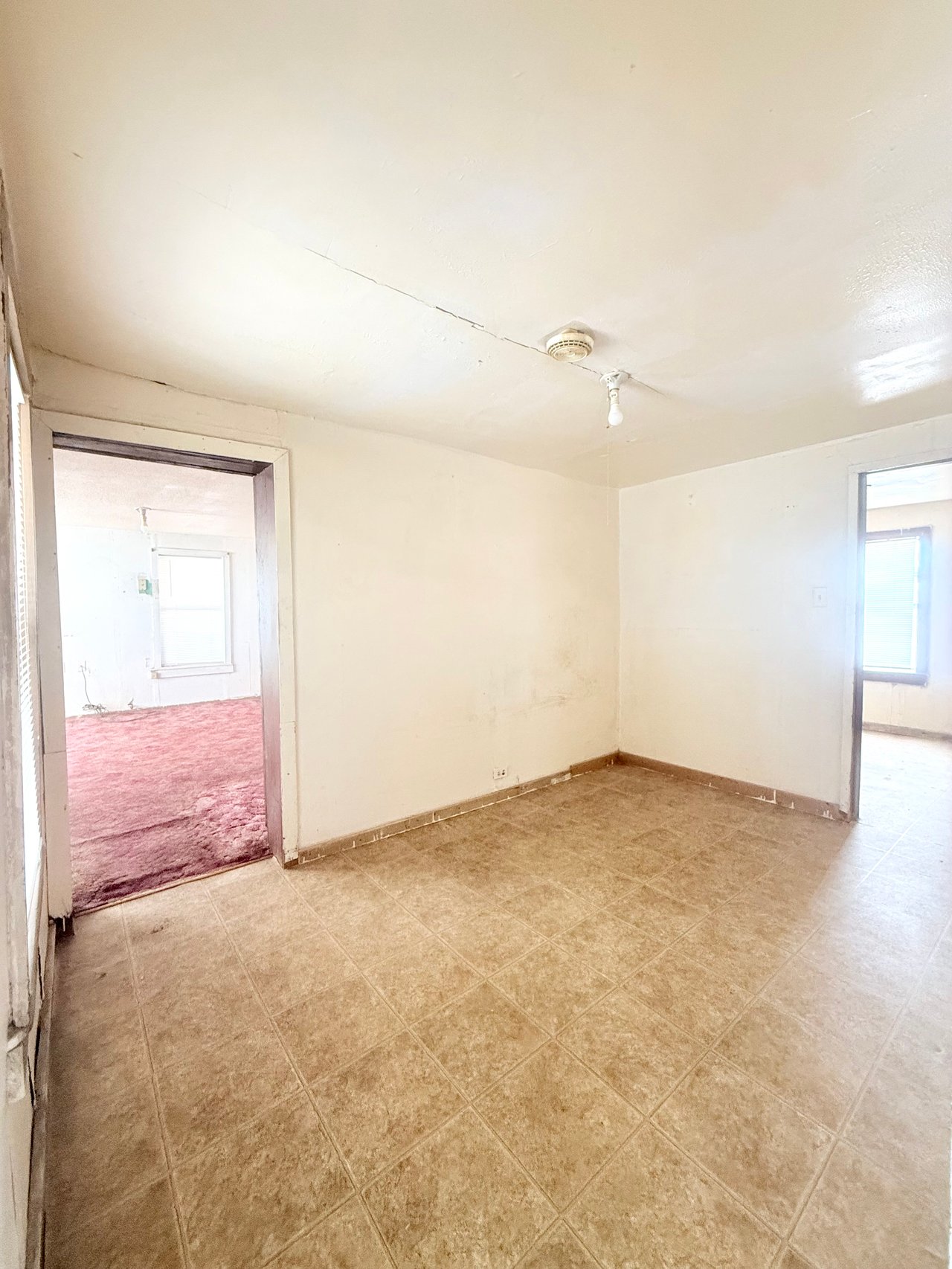 1008 S Pecan St