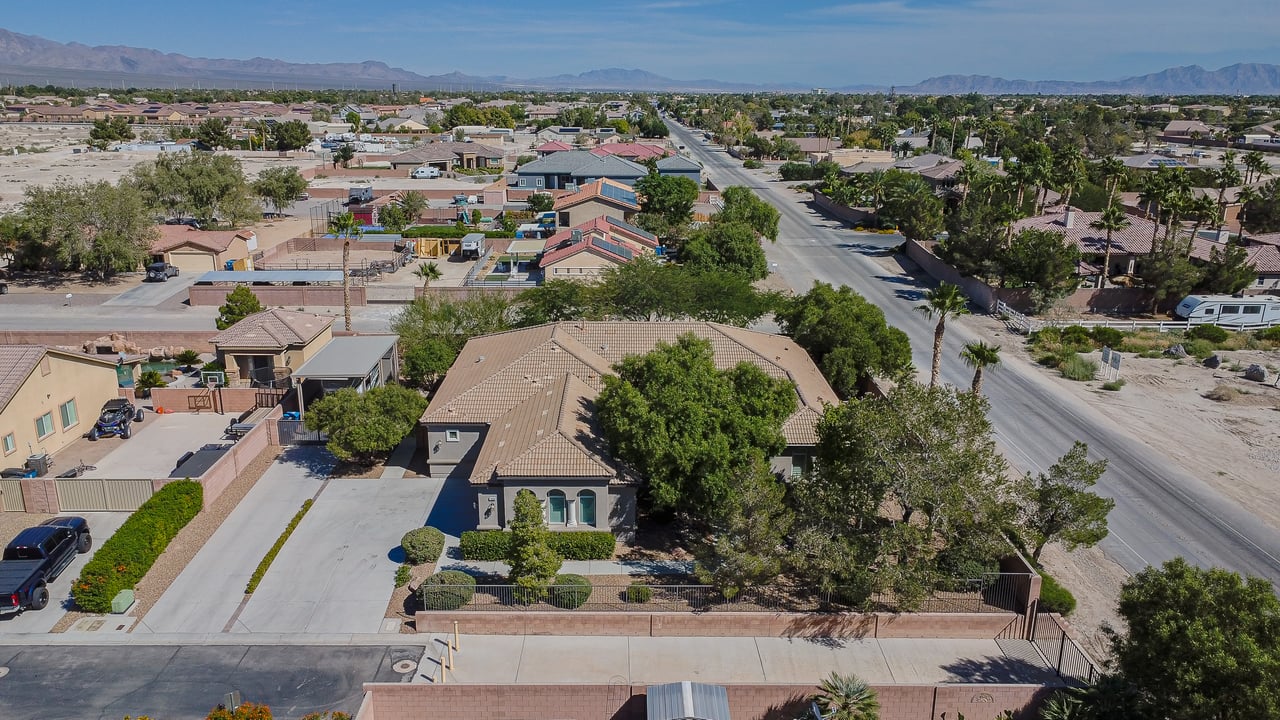 7808 Garden Stream Court