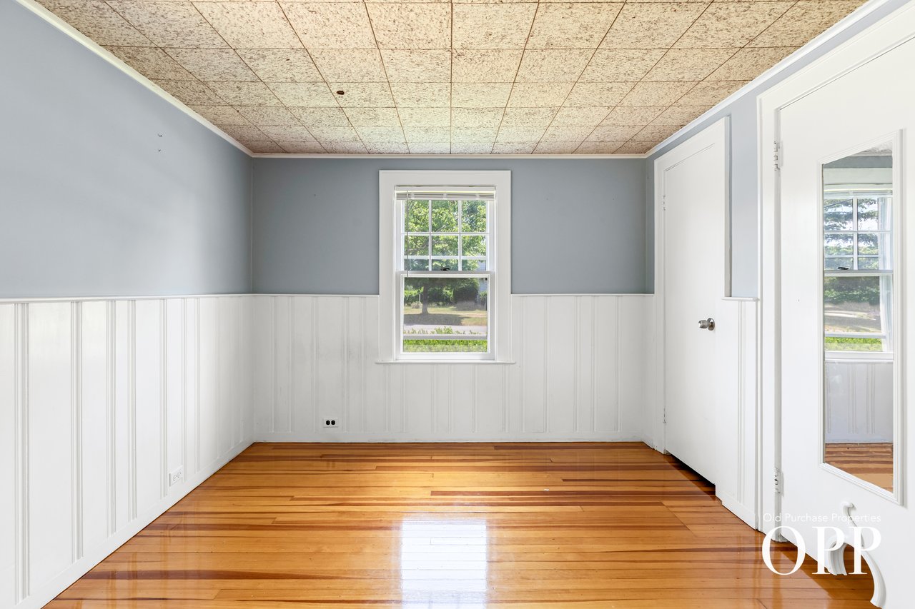 A Convenient Bellport Village Address