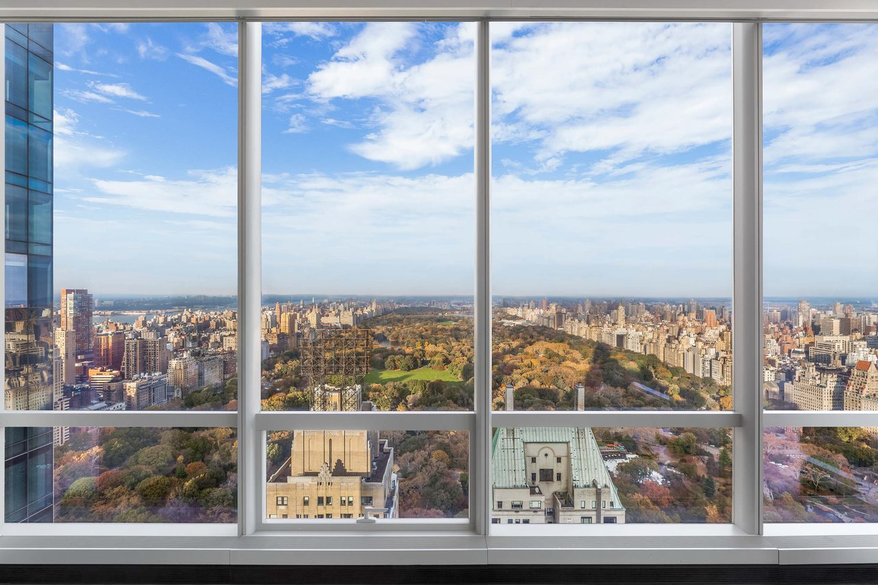 Nile Lundgren, Founder of the Lundgren Team at SERHANT, representing a 5,475 sq ft sky-mansion at One57 on Billionaires' Row. The residence features unobstructed Central Park views, custom eucalyptus wood bar, and interiors by Julie Boutilier Berghorn.