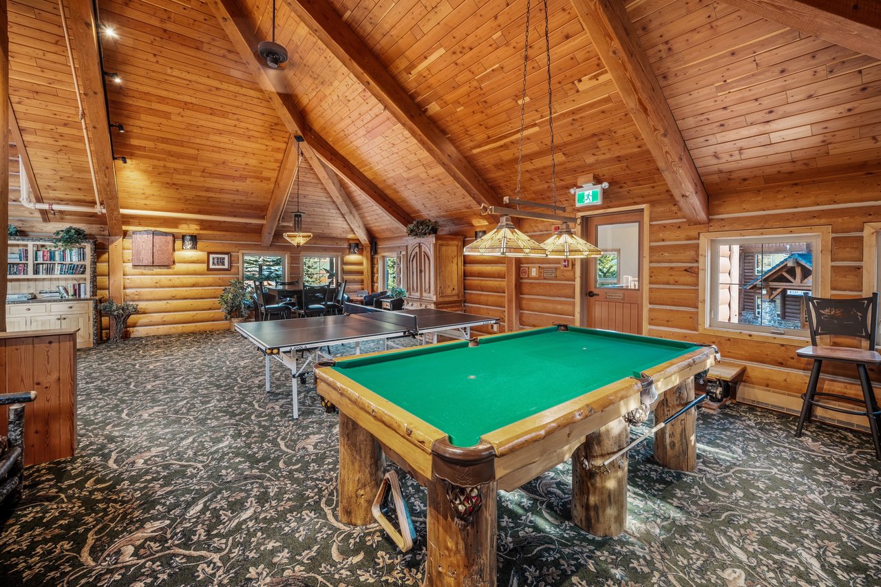 112-104 Armstrong Place