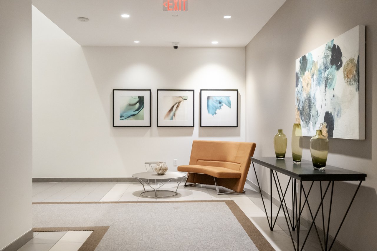 55a Avenue Rd #606