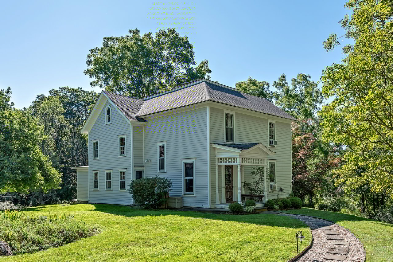 121 Post Office Road