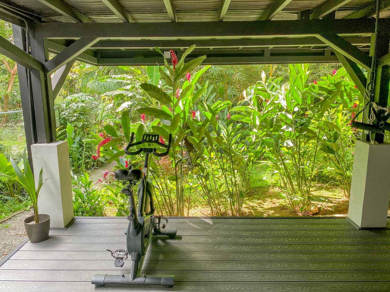 Tropical 4-Bedroom Home for Sale in Uvita | Pool & Airbnb Income