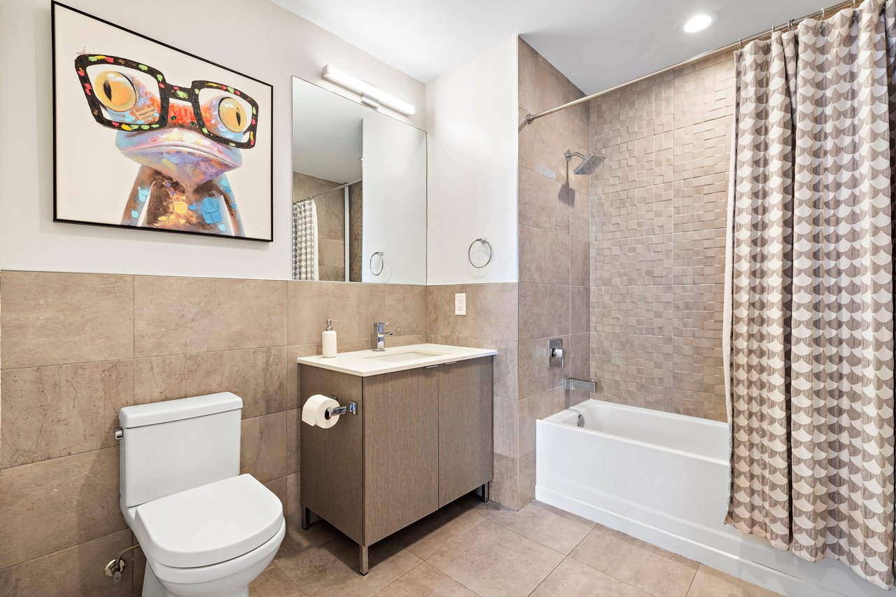 502 PALISADE AVE Unit: PH601