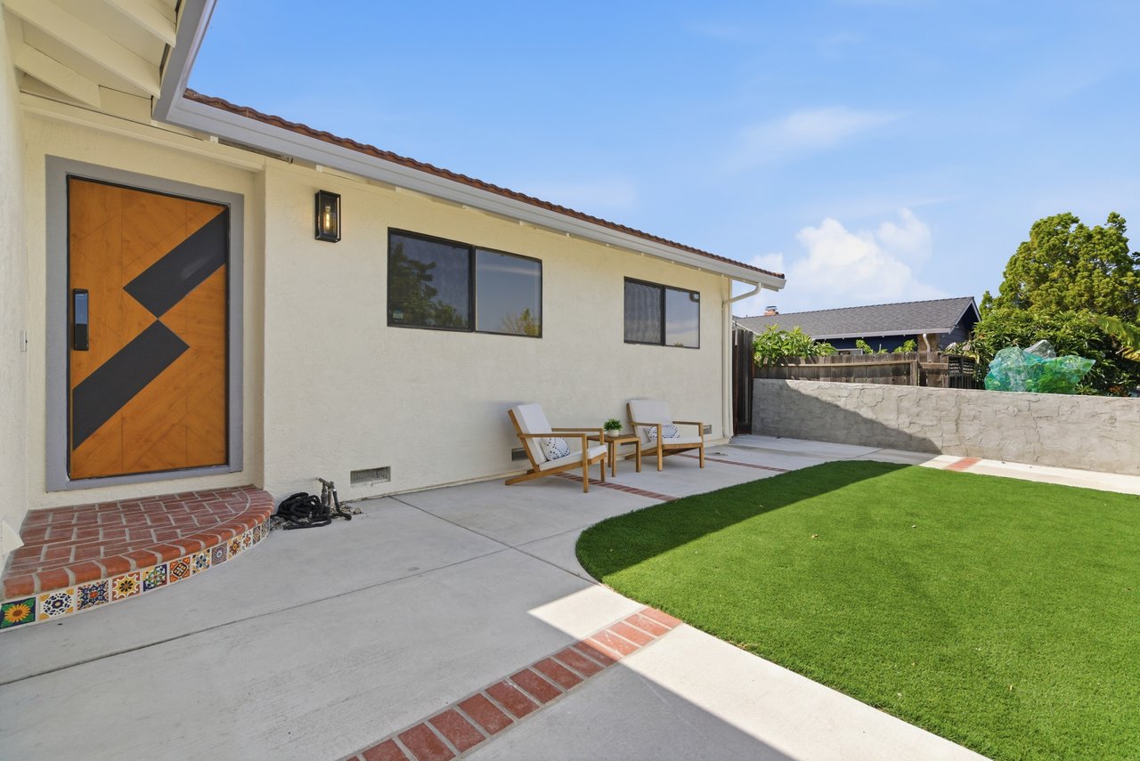 1547 Grackle Way
