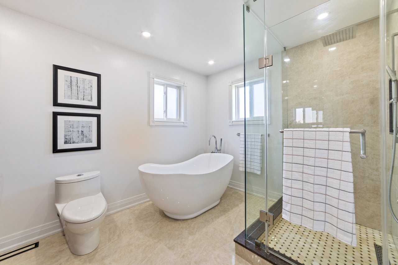 6837 Lisgar Drive