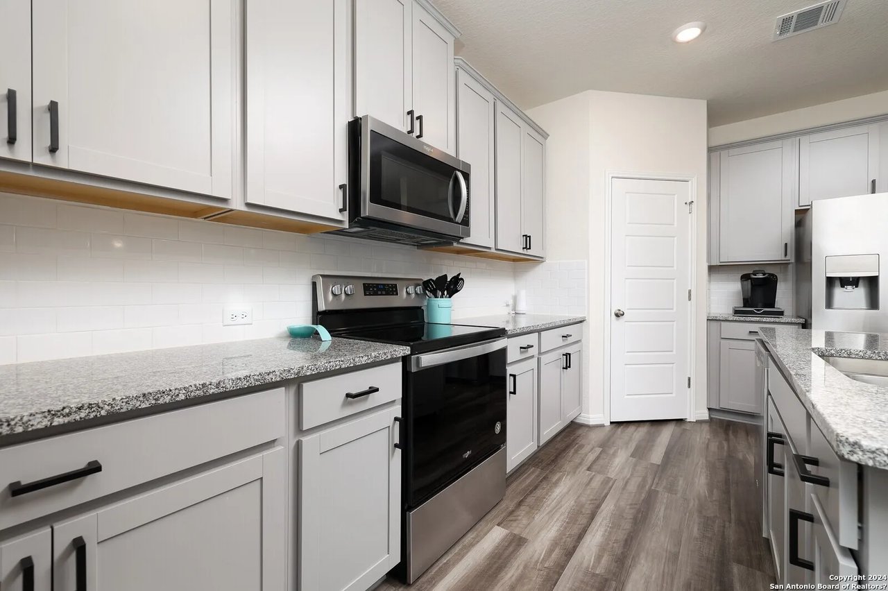 3051 Mondavi Crst