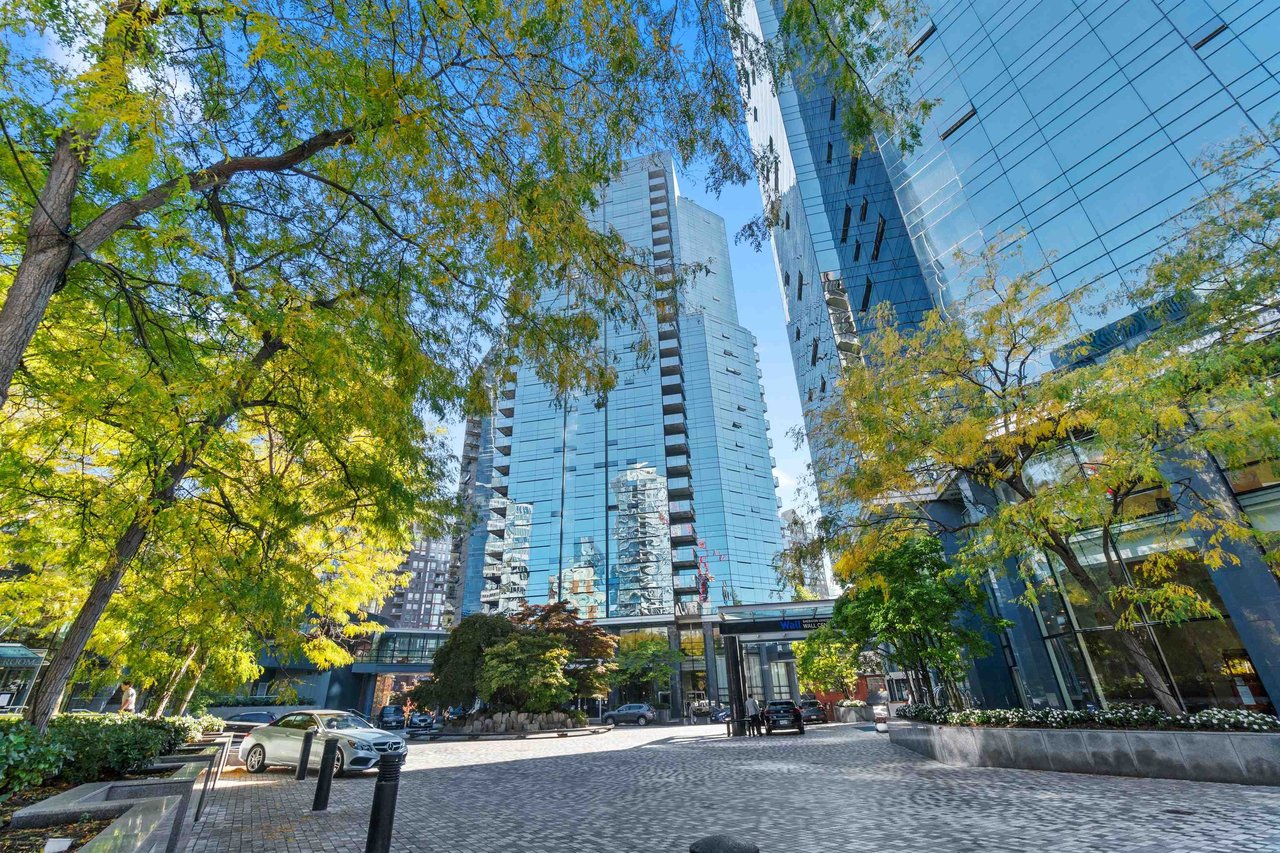 1050 Burrard St, #1807