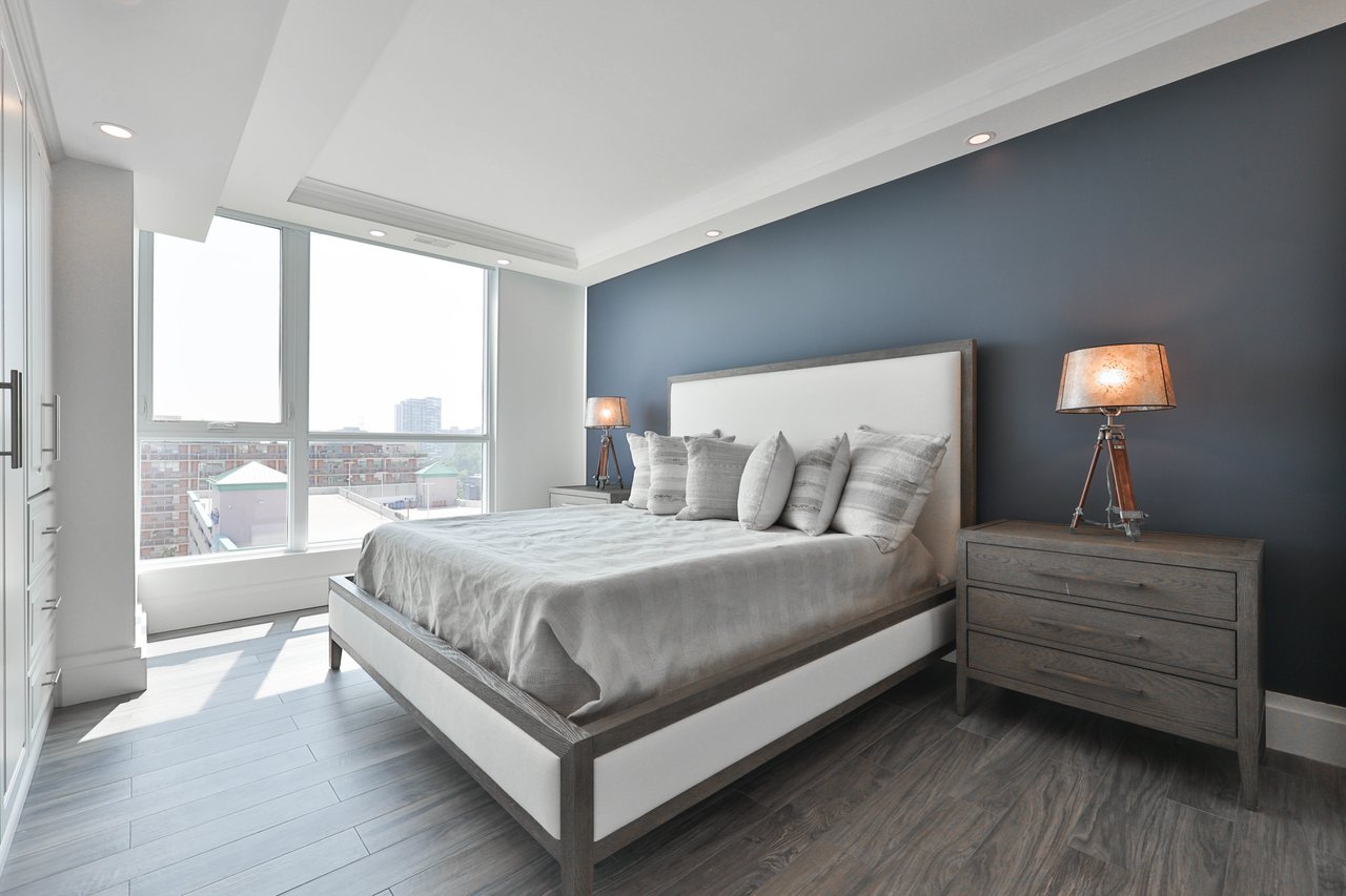 1103-415 Locust Street, Burlington