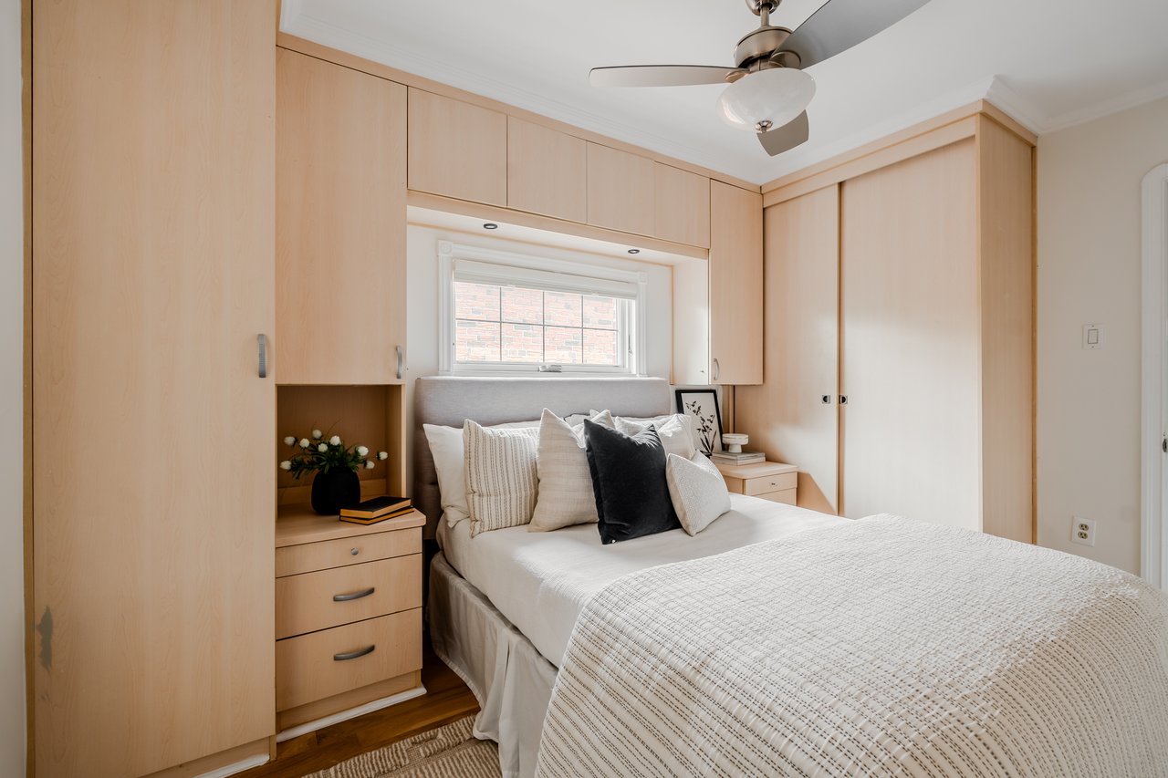 296 Linsmore Cres