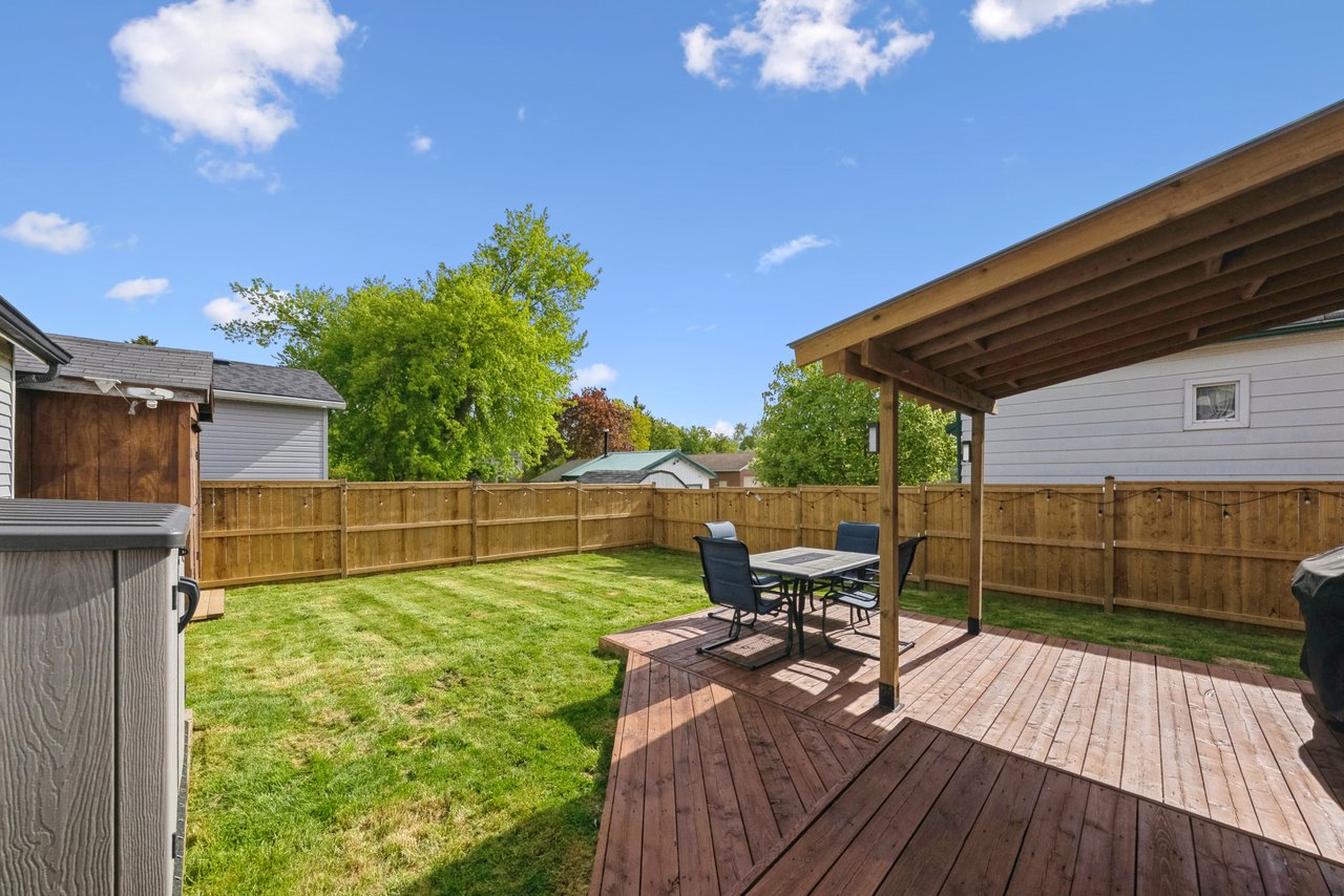 6499 Main Street, Stouffville