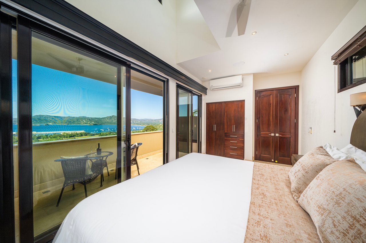 Casa Todo Bien and Guest House